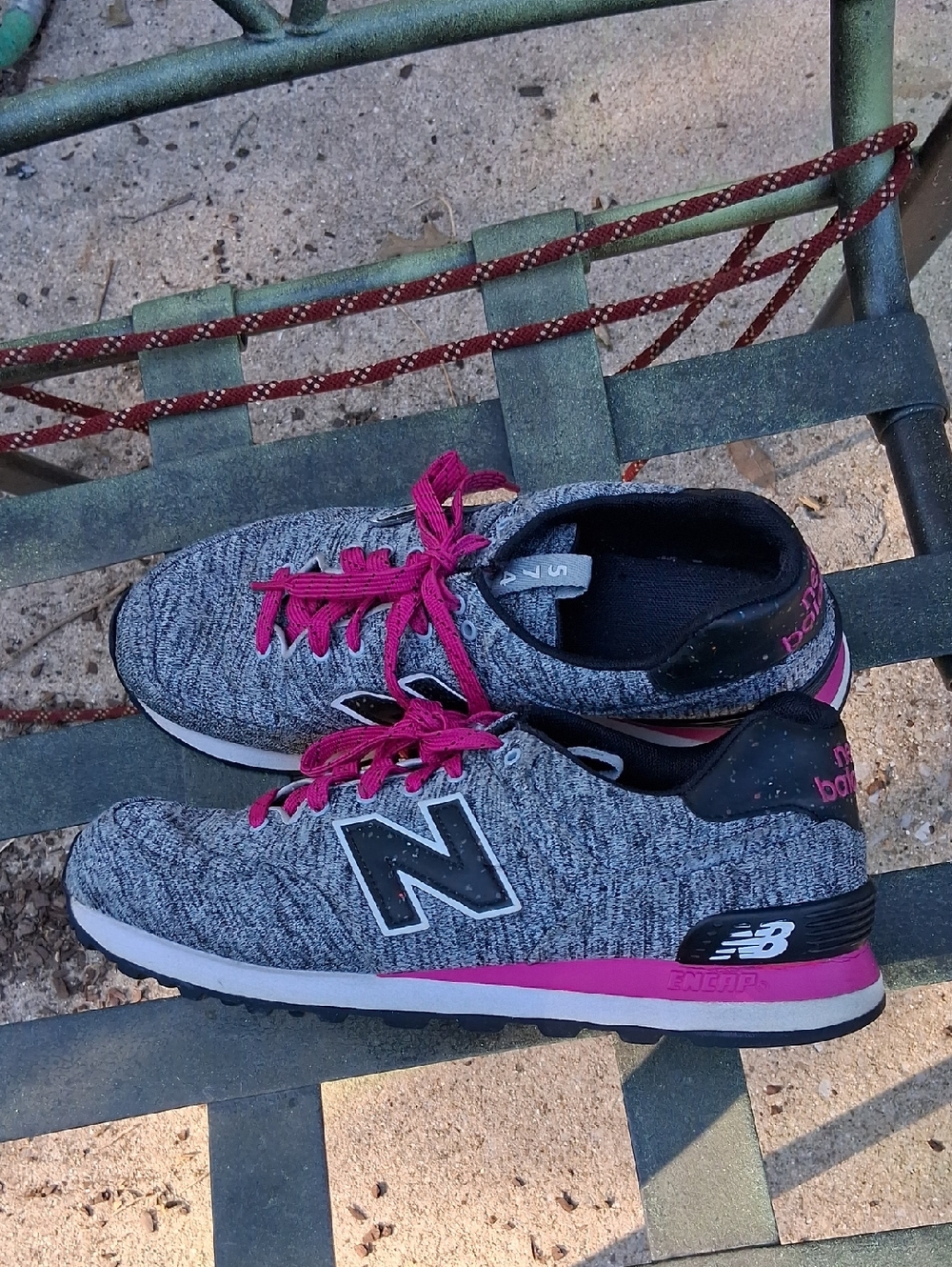 New Balance Womens Tennis Shoe 574 Style - Picture 5 of 9